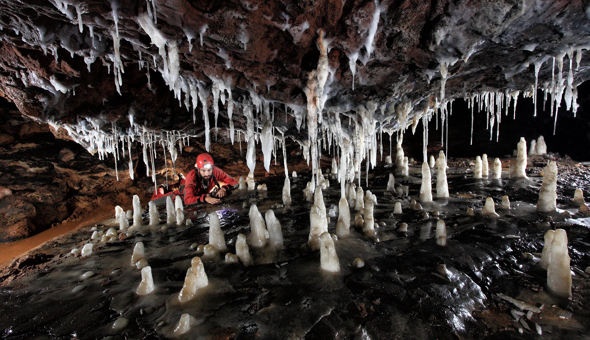 Featured image of post Stalagmite And Stalactite Meet / Terms in this set (3).