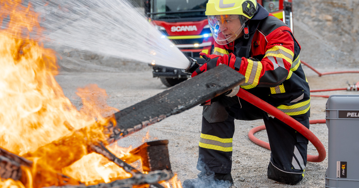 Ensuring Equipment Safety: Sealing and Waterproofing Solutions for Disaster Relief and Emergency Responders