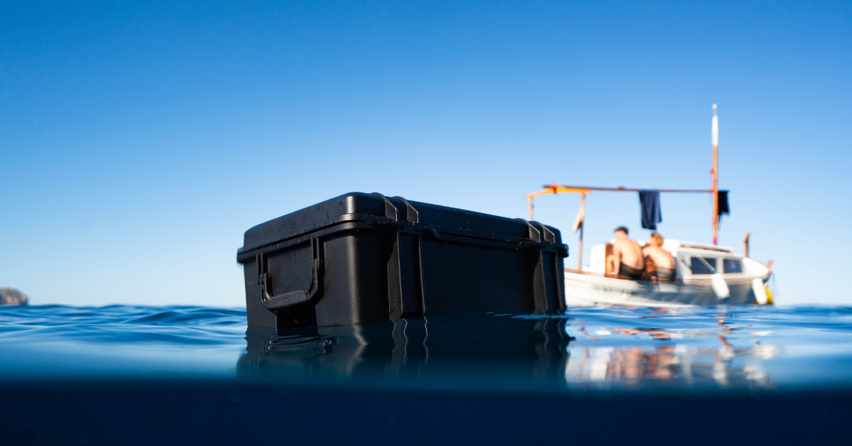 Essential Guide to Waterproof Cases for Boating Enthusiasts